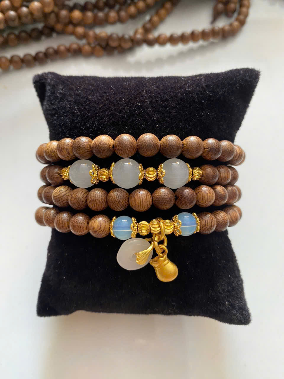 Vòng trầm aloura 03