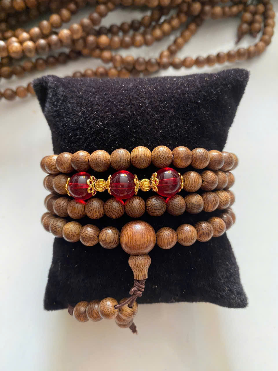 Vòng trầm aloura 03